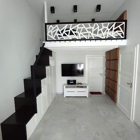 Apartament W Stylu Loft يلينيا غورا المظهر الخارجي الصورة