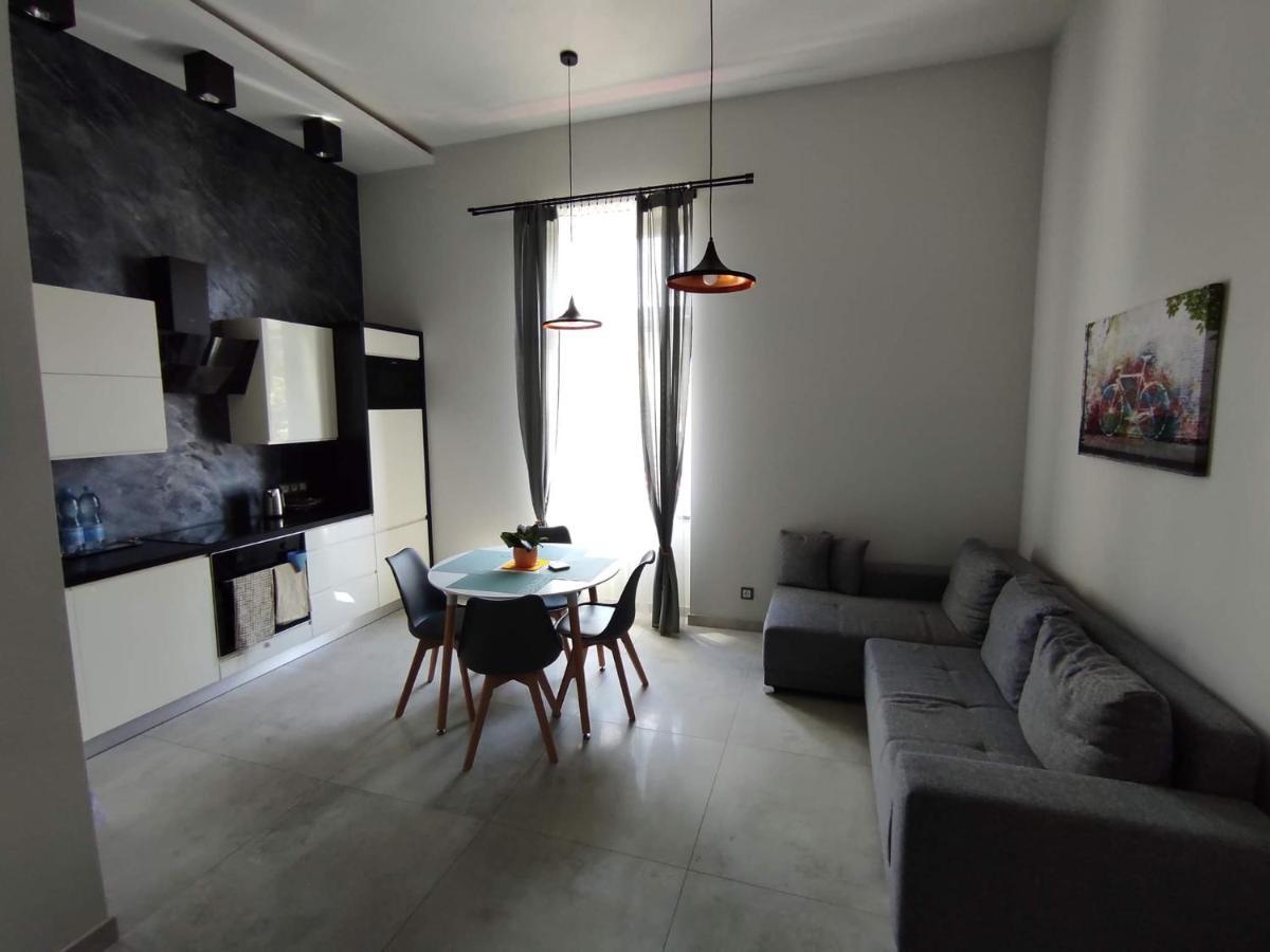 Apartament W Stylu Loft يلينيا غورا المظهر الخارجي الصورة